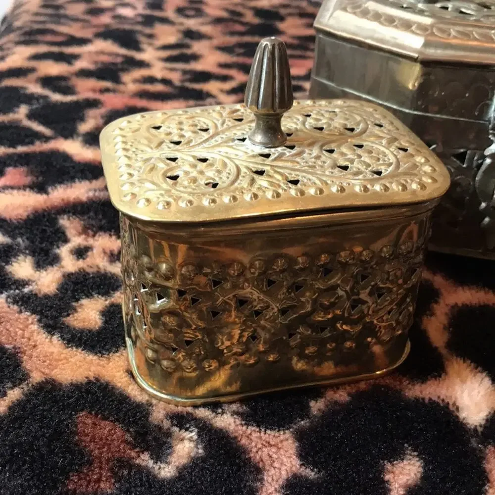 VINTAGE 70s BRASS BOXES with Floral designs KEEPSAKE OR POTPOURRI HOLDERS